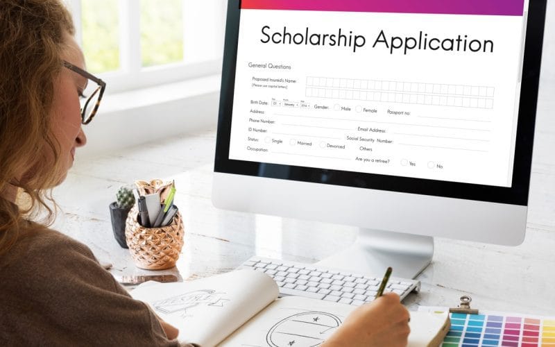 How to Find Scholarships Fast in 2026