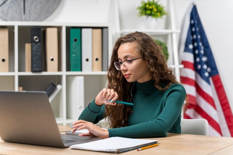 Scholarships in the USA Without IELTS