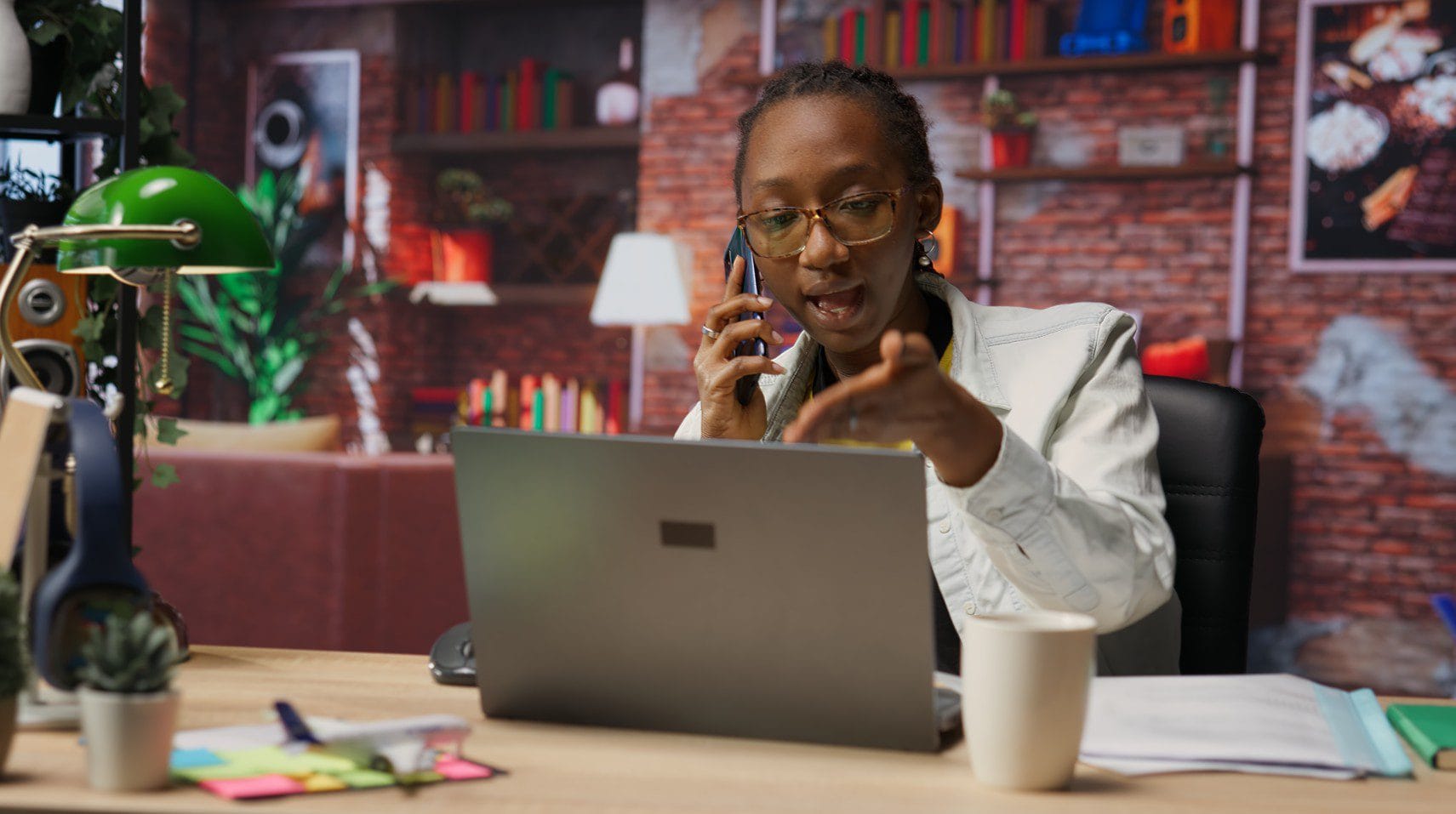 work-from-home jobs paying over $30 per hour